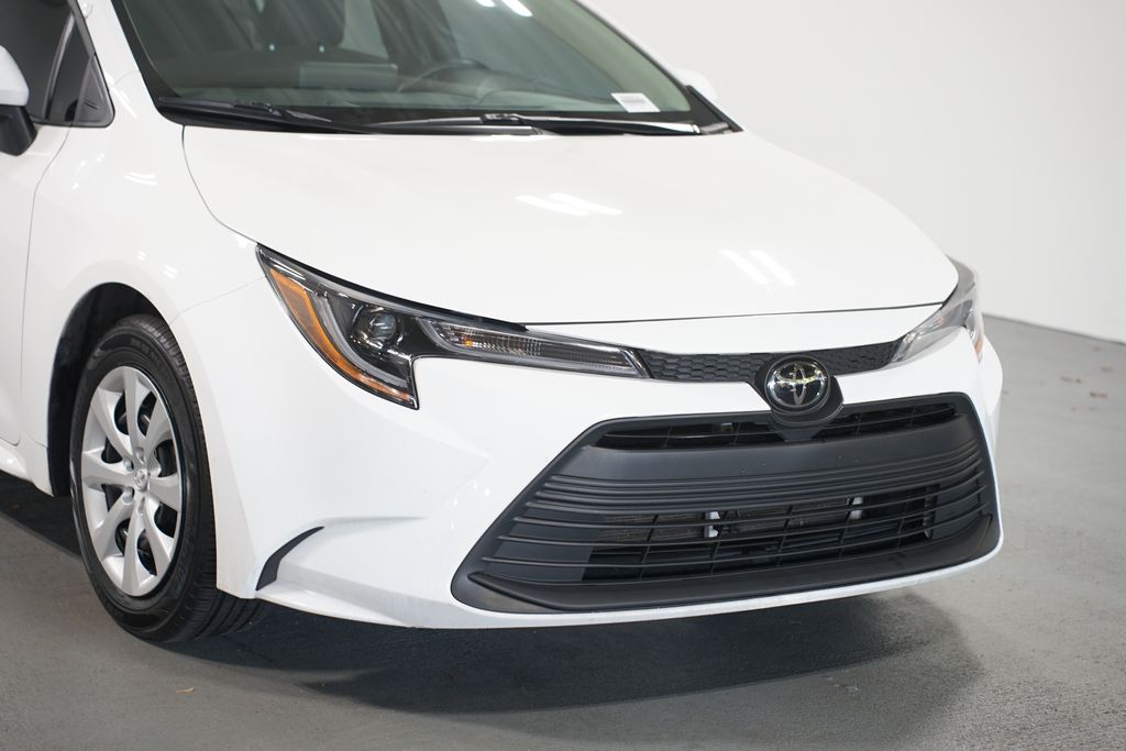 Thumbnail: 2024 Toyota Corolla - 4