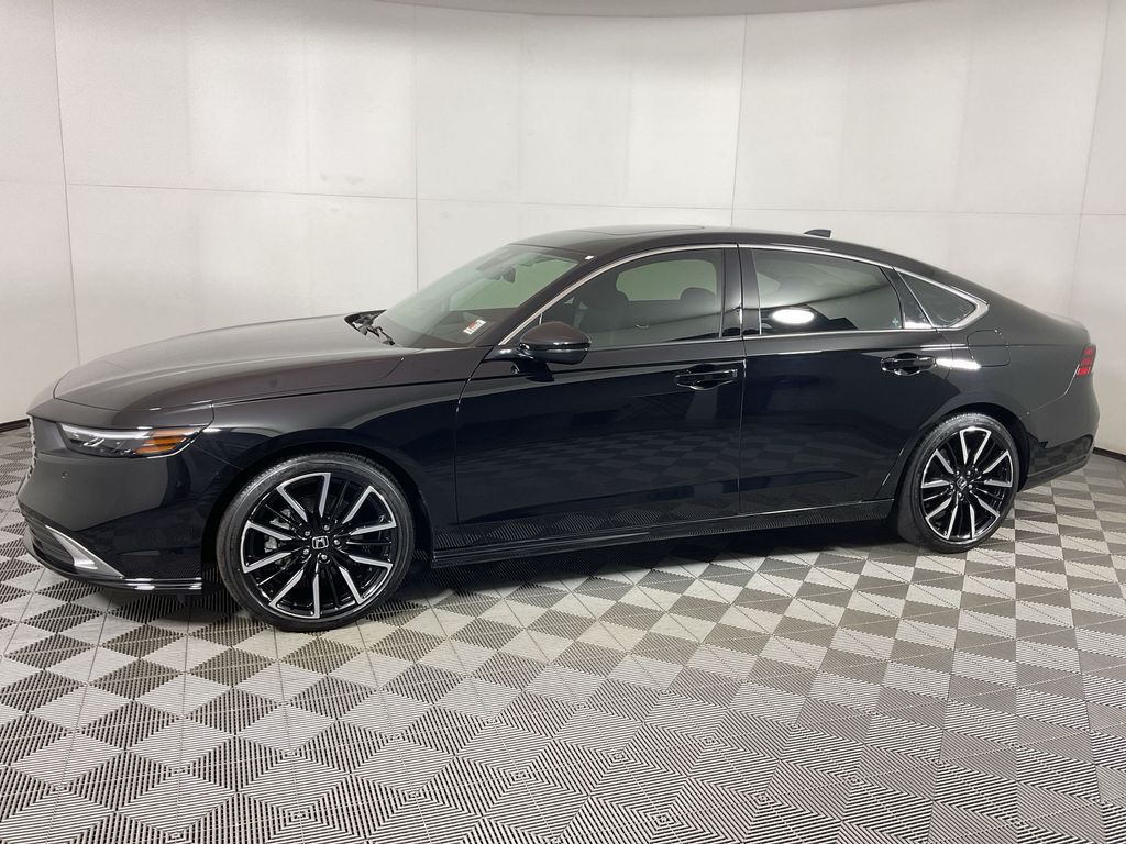 2024 Honda Accord Hybrid Touring FWD