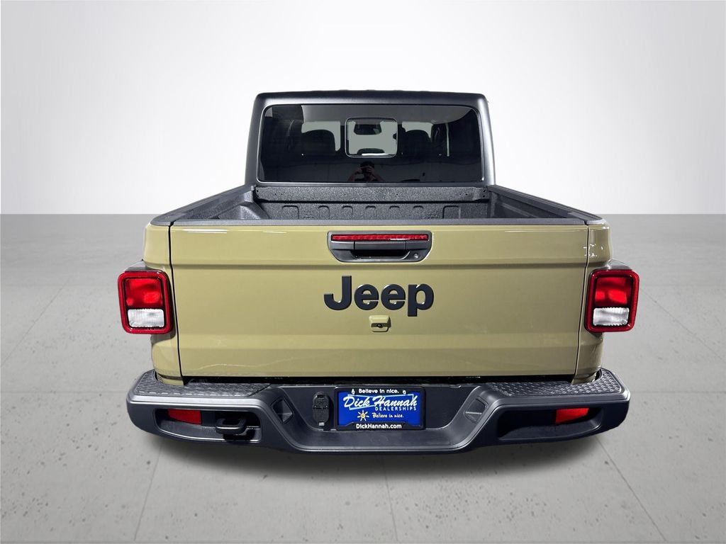 2026 Jeep Gladiator Sport S