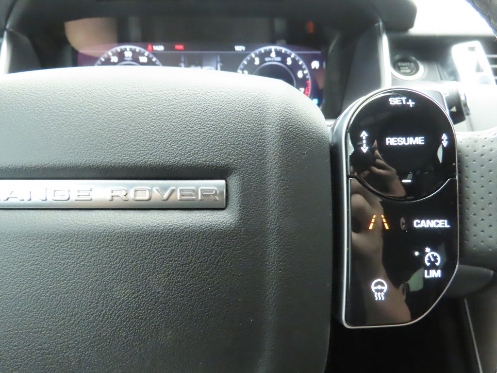Thumbnail: 2018 Land Rover Range Rover Sport - 12