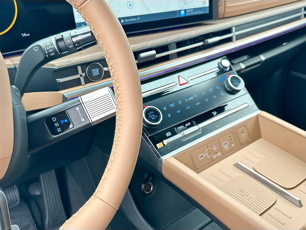 2025 Hyundai Santa Fe Limited 15