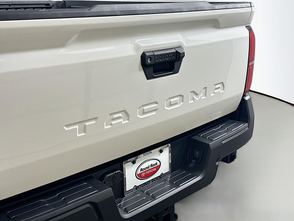 2024 Toyota Tacoma SR 20