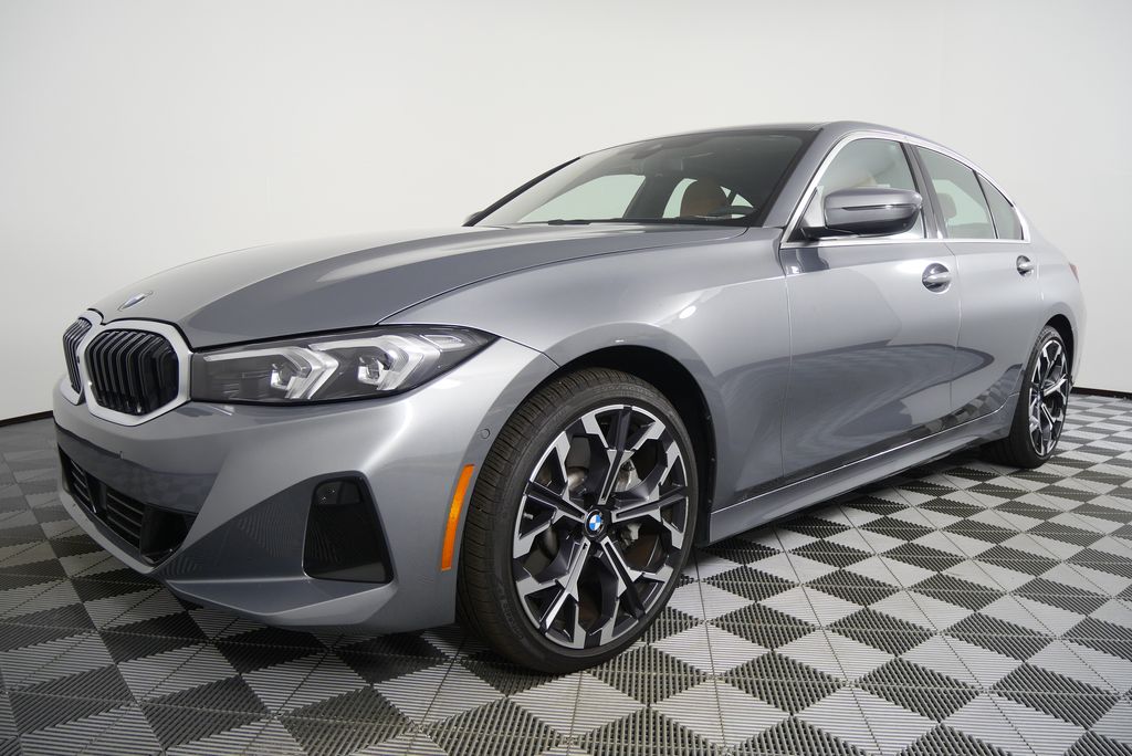 Thumbnail: 2025 BMW 3 Series - 8