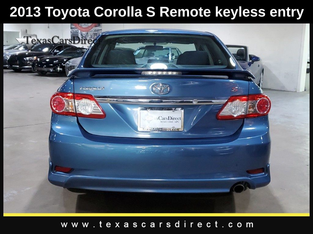 2013 Toyota Corolla S 11