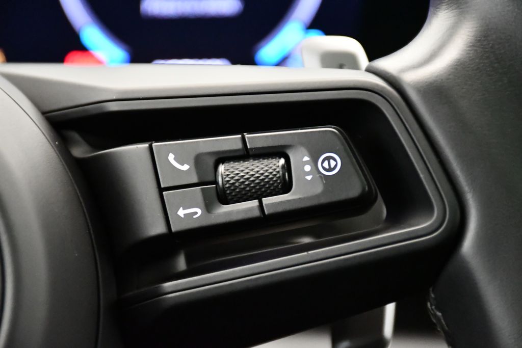 Thumbnail: 2024 Porsche Cayenne - 29