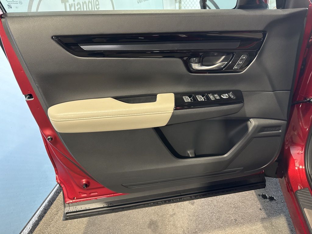 Thumbnail: 2023 Honda CR-V - 31