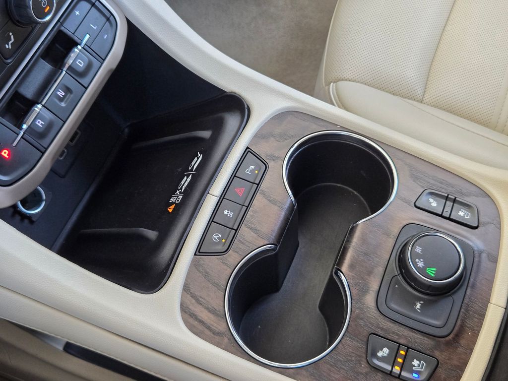 Used 2023 GMC Acadia SUV