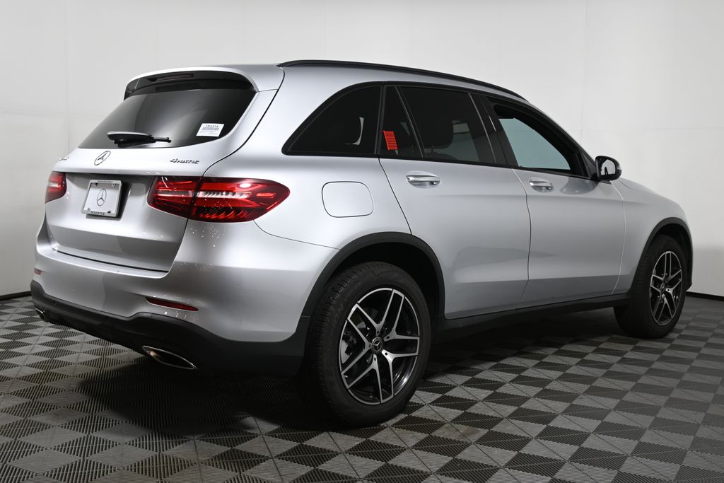 Thumbnail: 2019 Mercedes-Benz GLC - 10