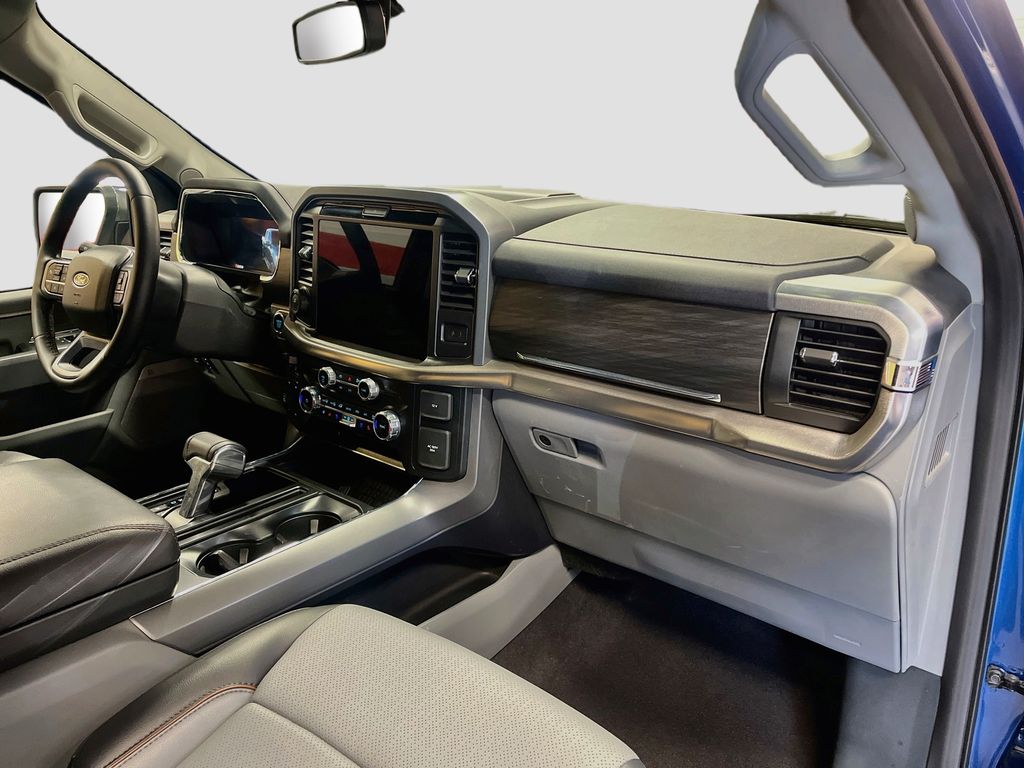 Used 2025 Blue Metallic Ford Lariat image 30