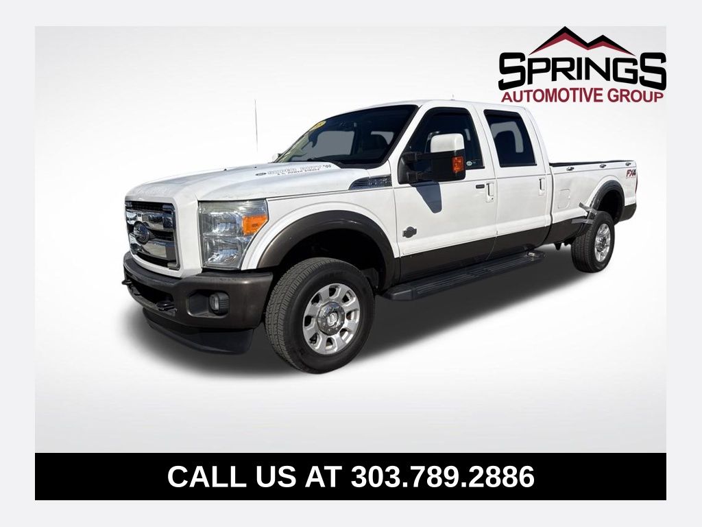 White Platinum Clearcoat Metallic 2015 Ford F-350 Super Duty Pickup Truck Four-Wheel Drive 6-Speed Automatic