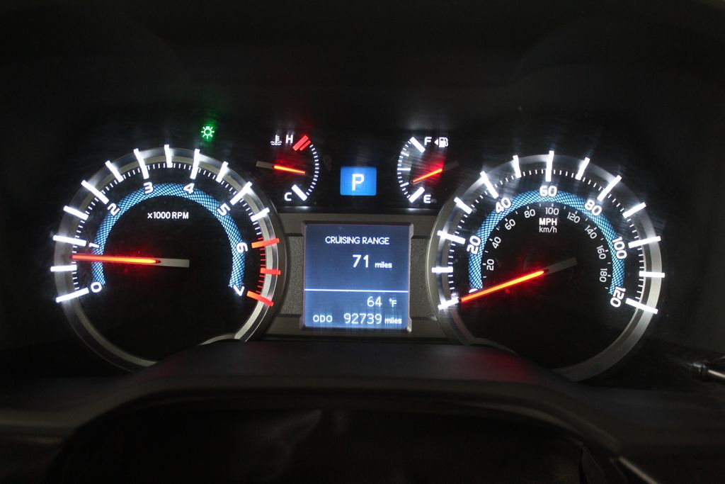 2015 Toyota 4Runner SR5 17