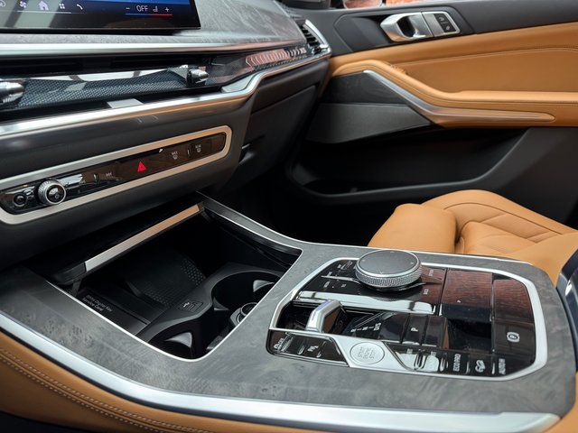 New 2026 Black BMW xDrive40i image 18