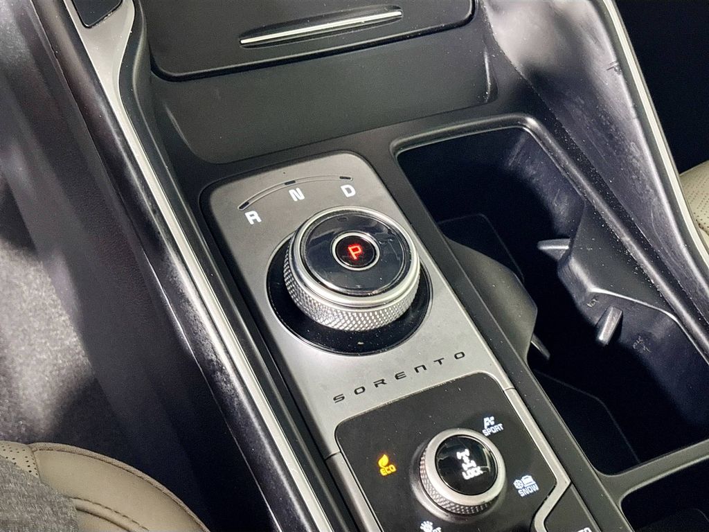 2023 Kia Sorento Hybrid EX
