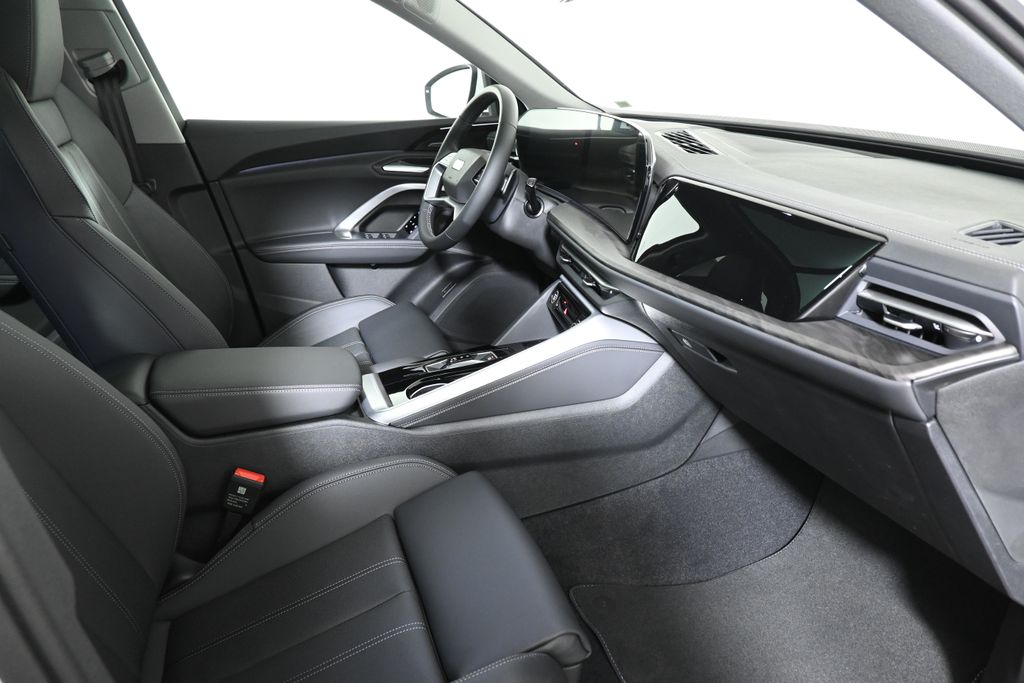 Thumbnail: 2025 Audi Q5 - 21