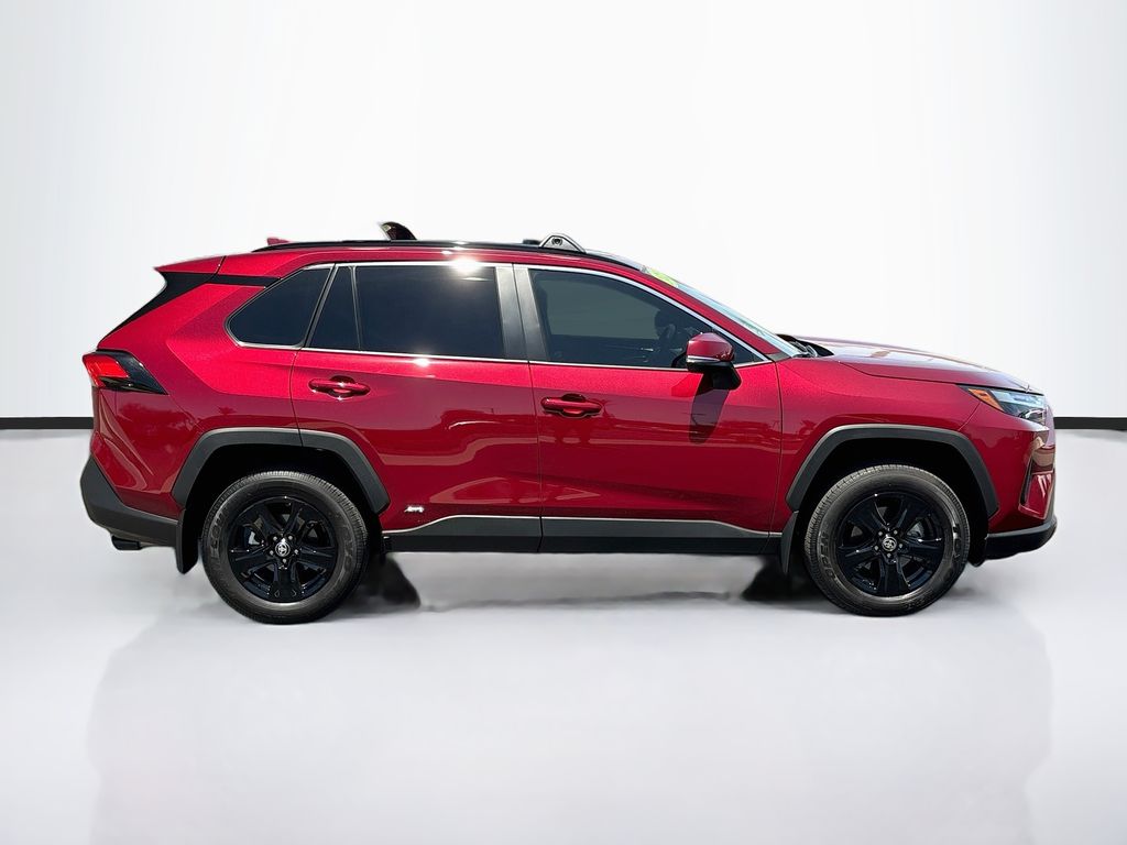 Thumbnail: 2025 Toyota RAV4 - 4