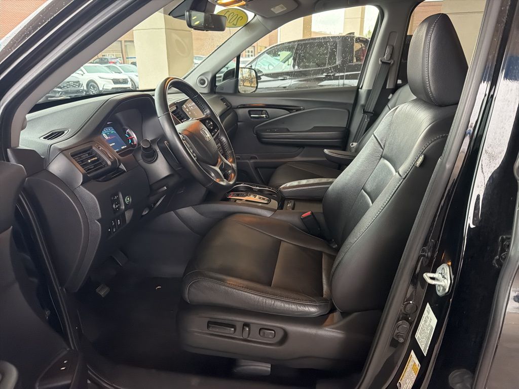 Thumbnail: 2021 Honda Pilot - 17