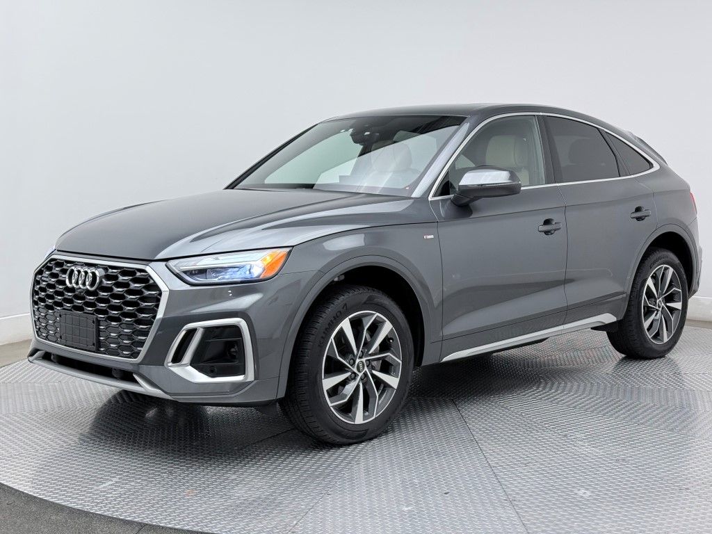 Thumbnail: 2022 Audi Q5 - 7