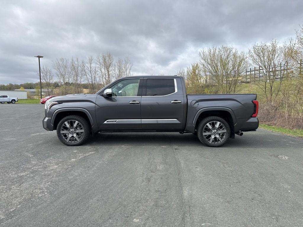 2023 Toyota Tundra Hybrid