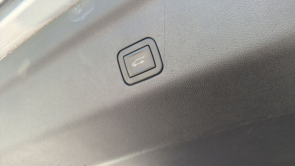 2025 GMC Yukon