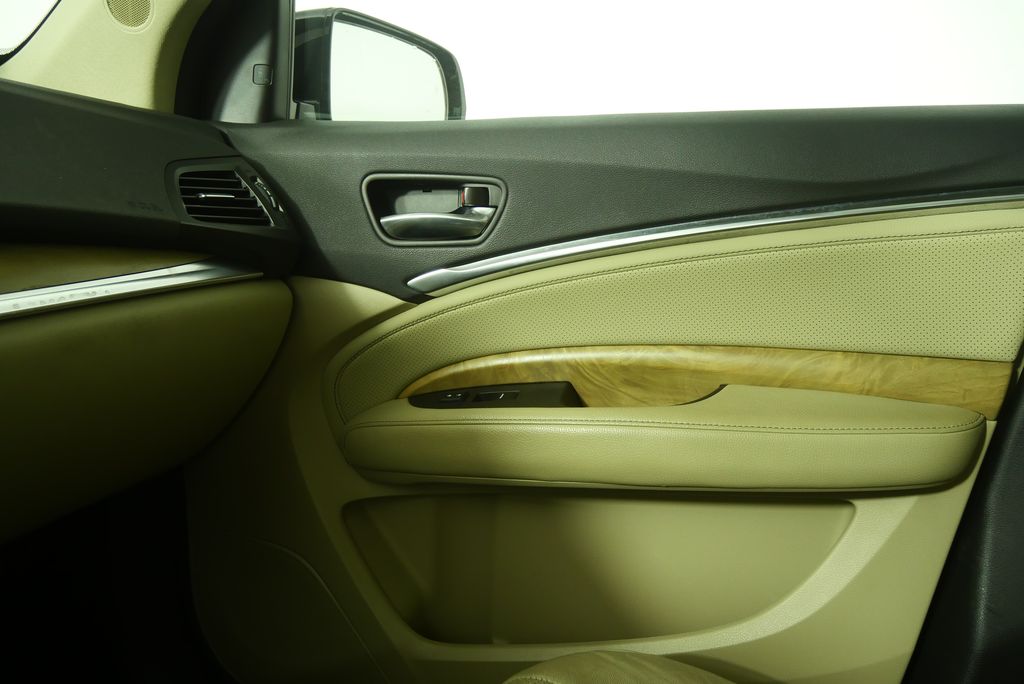 Thumbnail: 2019 Acura MDX - 28