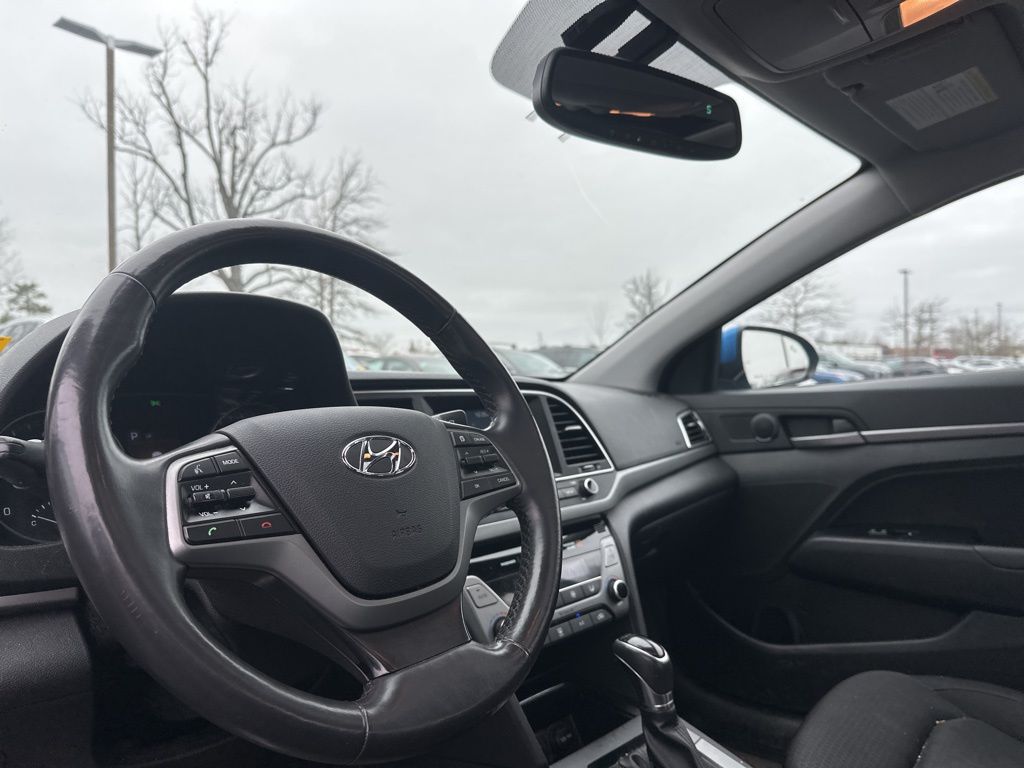 Used 2017 Blue Hyundai Value Edition image 8