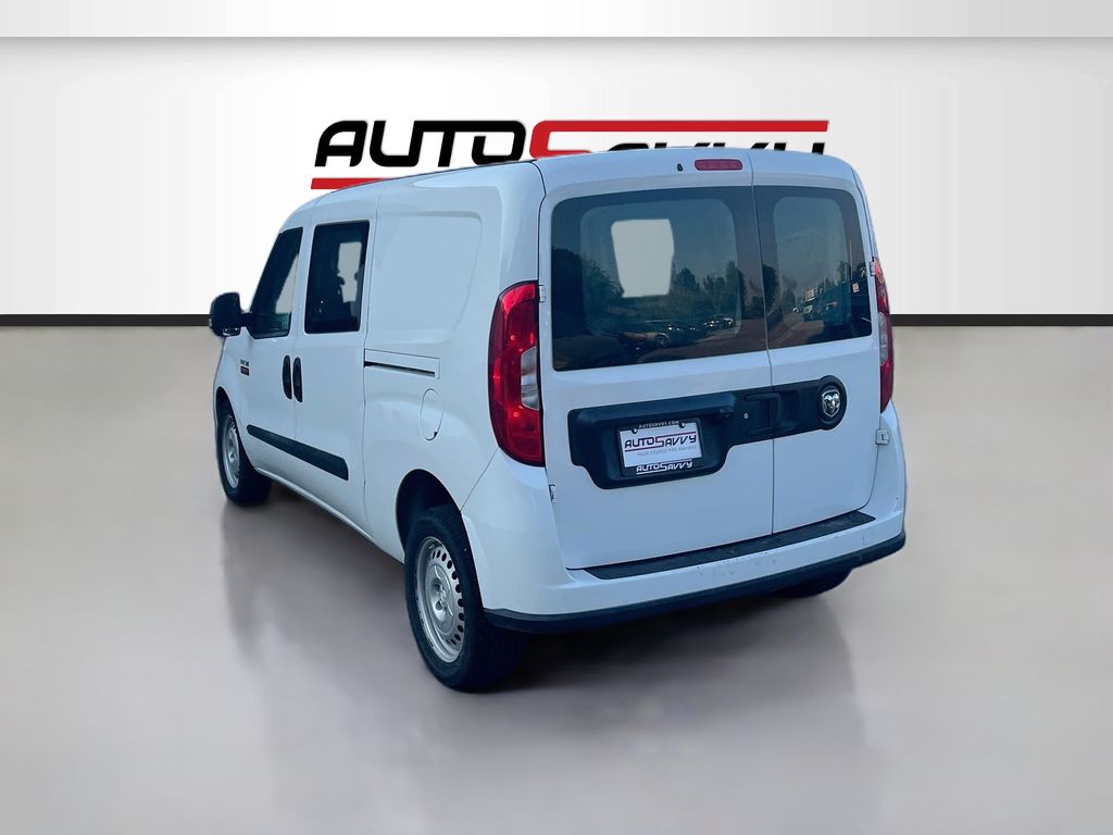 Used 2022 White Ram Base image 5