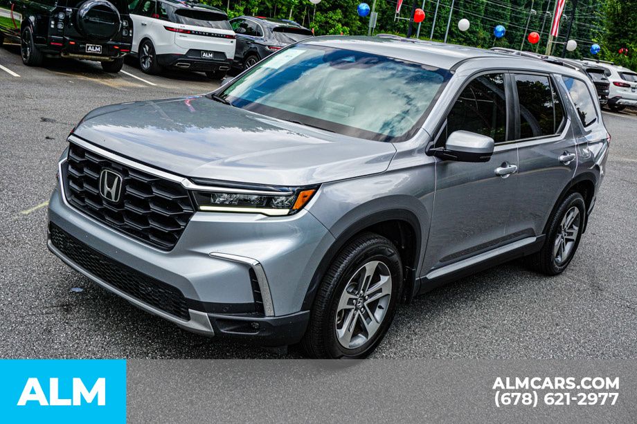 Used 2025 Silver Honda EX-L image 14