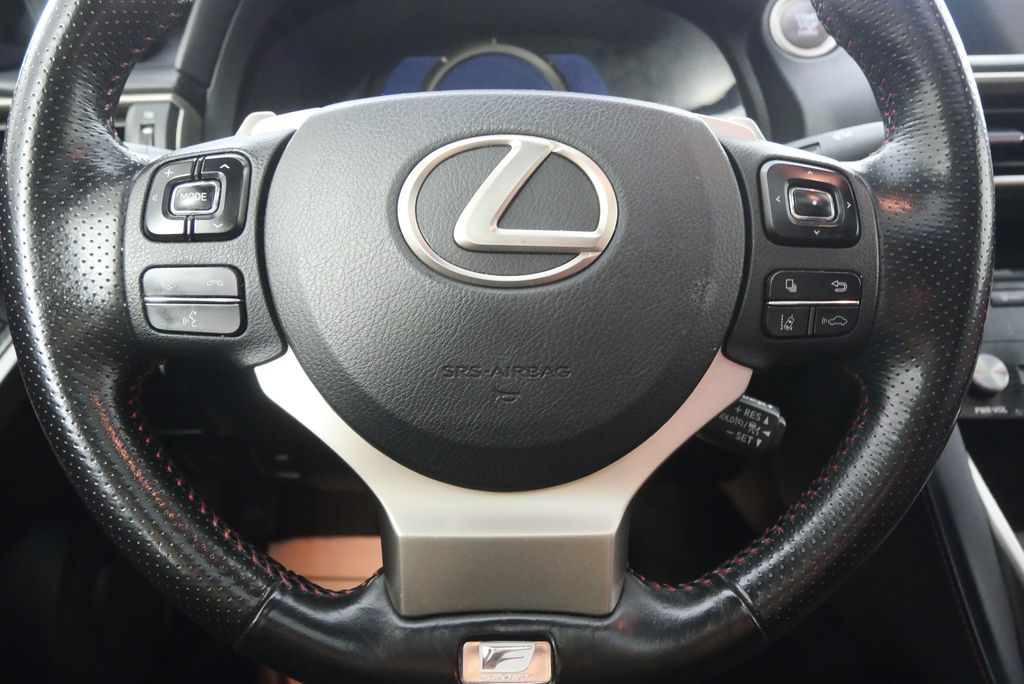2018 Lexus IS 300 20