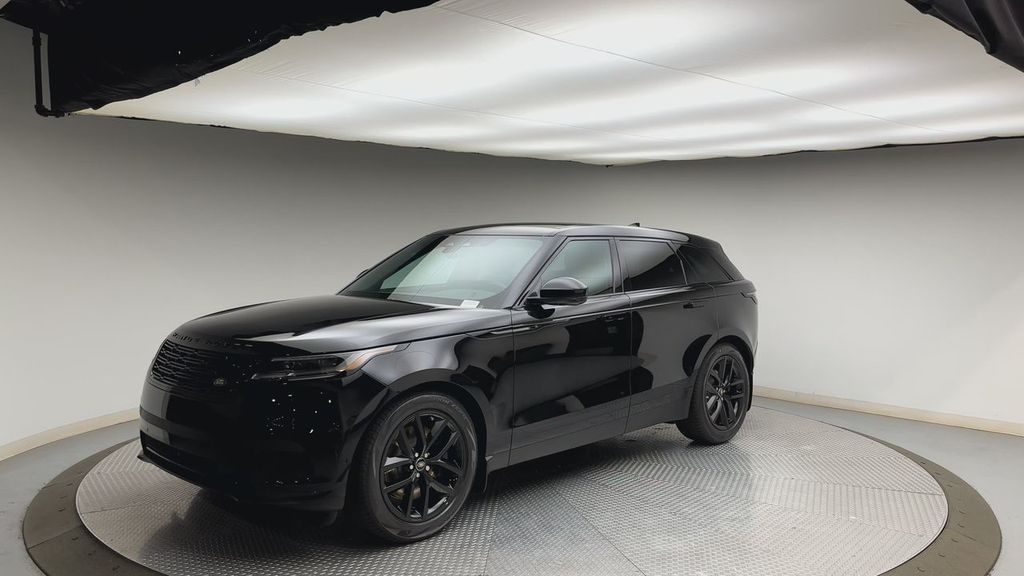 Thumbnail: 2026 Land Rover Range Rover Velar - 6