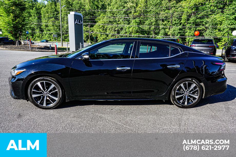Used 2023 Black Nissan 3.5 SL image 7