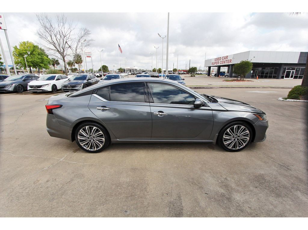 2023 Nissan Altima 2.5 SL - 4