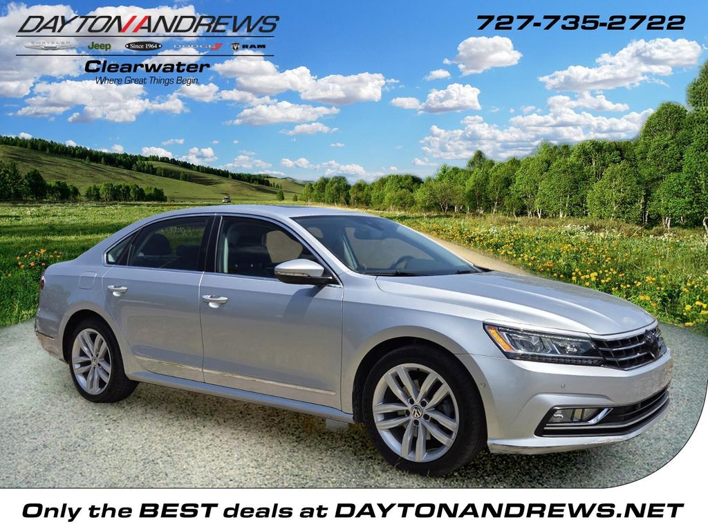 Reflex Silver Metallic 2018 Volkswagen Passat Sedan Front-Wheel Drive 6-Speed Automatic