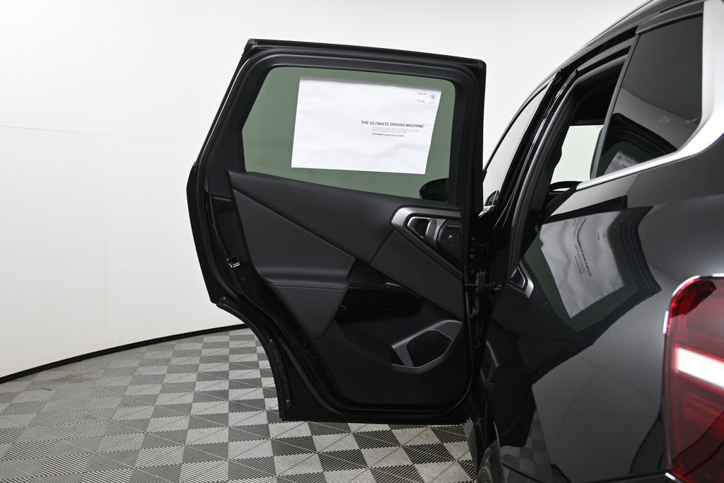 Thumbnail: 2026 BMW X3 - 32