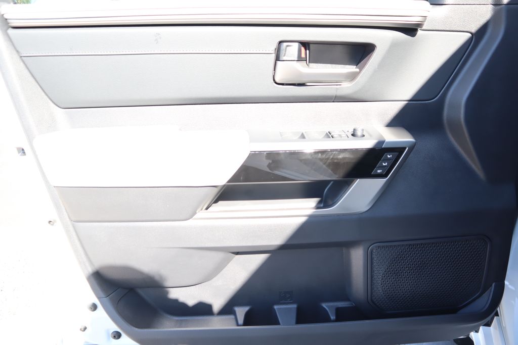 Thumbnail: 2026 Toyota Tundra - 23