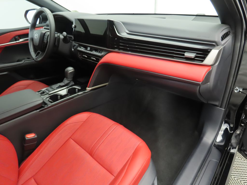 Thumbnail: 2025 Toyota Camry - 16