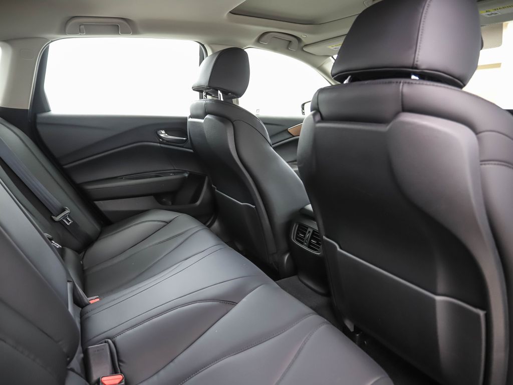 2021 Acura TLX Base 24