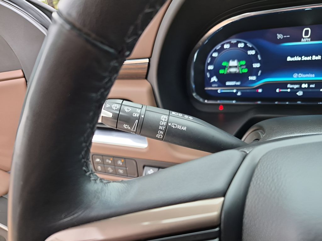 Used 2023 White Chevrolet High Country image 37