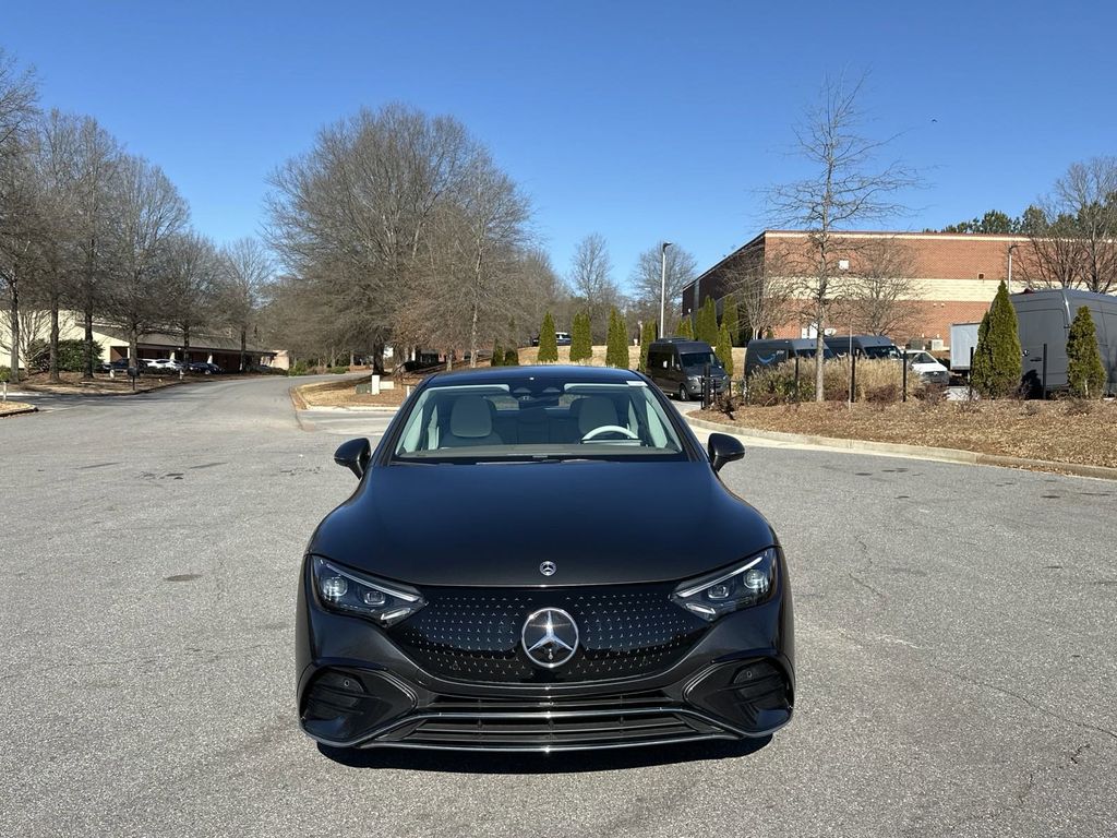 2023 Mercedes-Benz EQE 500 Sedan 3