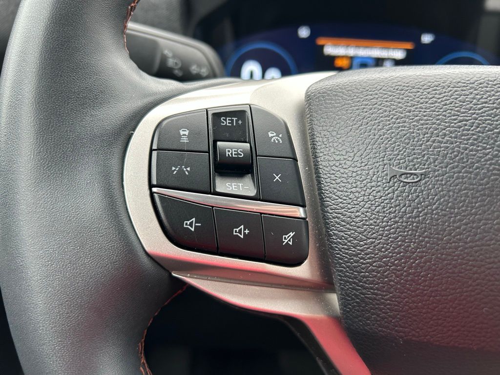 Thumbnail: 2025 Ford Explorer - 20