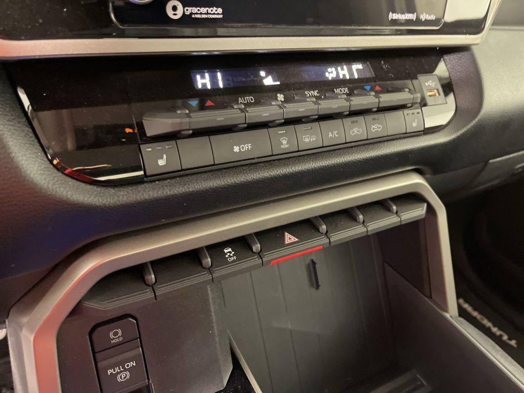 Thumbnail: 2024 Toyota Tundra - 32