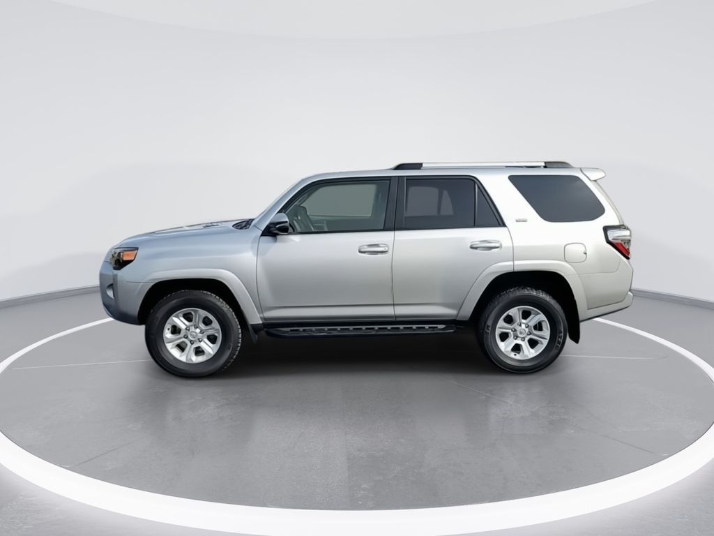 2022 Toyota 4Runner SR5 5