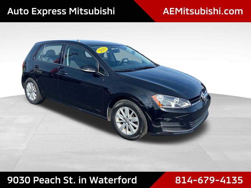 2016 Volkswagen Golf TSI S 4-Door FWD