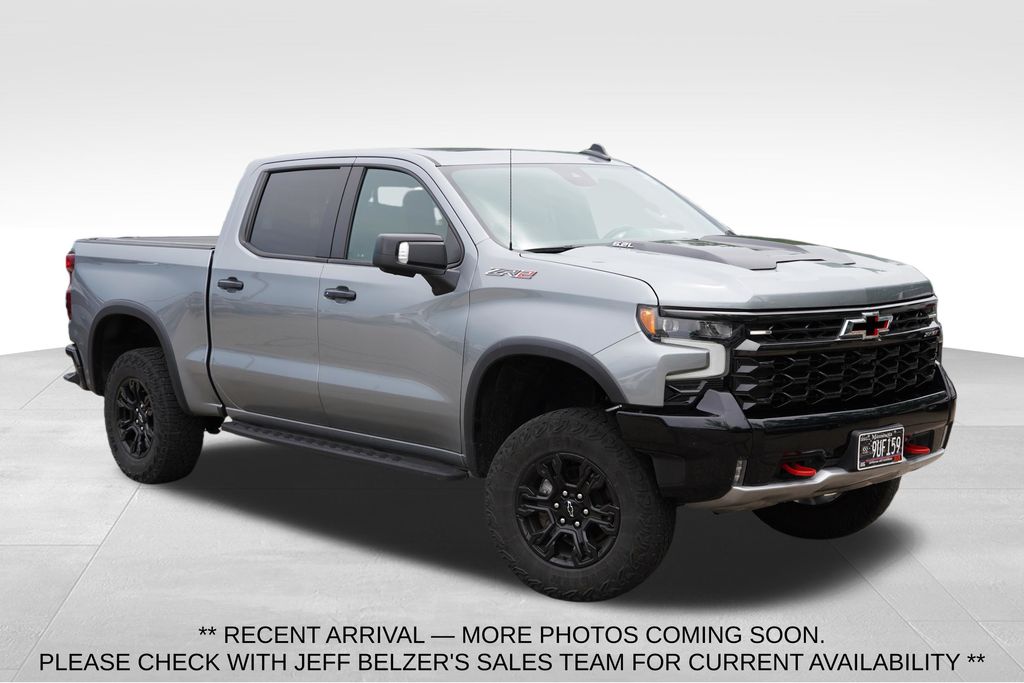 Sterling Gray Metallic 2023 Chevrolet Silverado 1500 Pickup Truck Four-Wheel Drive Automatic