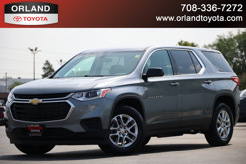 Gray (Satin Steel Metallic) 2020 Chevrolet Traverse SUV / Crossover Front-Wheel Drive 9-Speed Automatic