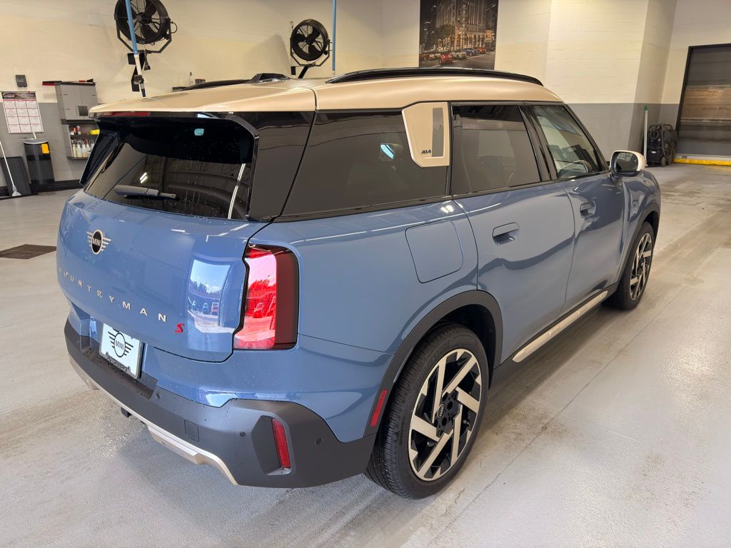 Thumbnail: 2025 MINI Cooper Countryman - 6