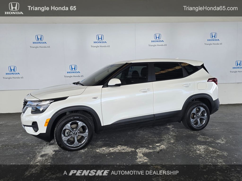 Thumbnail: 2021 Kia Seltos - 1