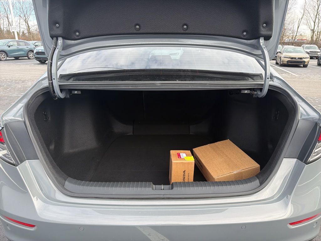 Thumbnail: 2023 Honda Accord - 22