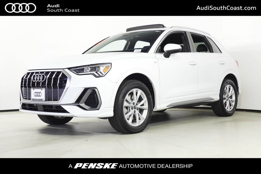 Thumbnail: 2023 Audi Q3 - 1