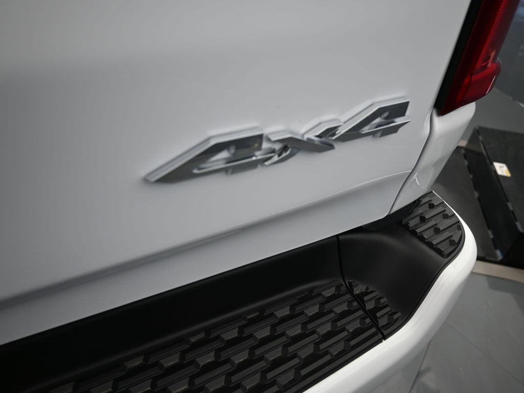 New 2026 Bright White Clearcoat Ram Tungsten image 36