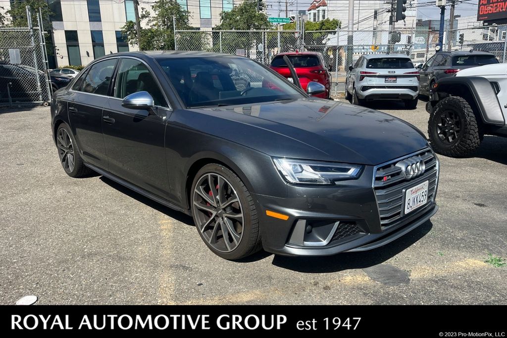 Daytona Gray Pearl Effect 2019 Audi S4 Sedan All-Wheel Drive 8-Speed Automatic